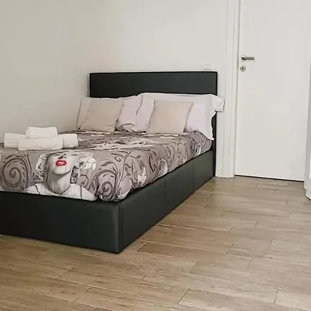 ᗰiki ᕼouտᗴ 2 Apartment