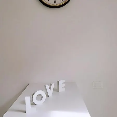 ᗰiki ᕼouտᗴ 2